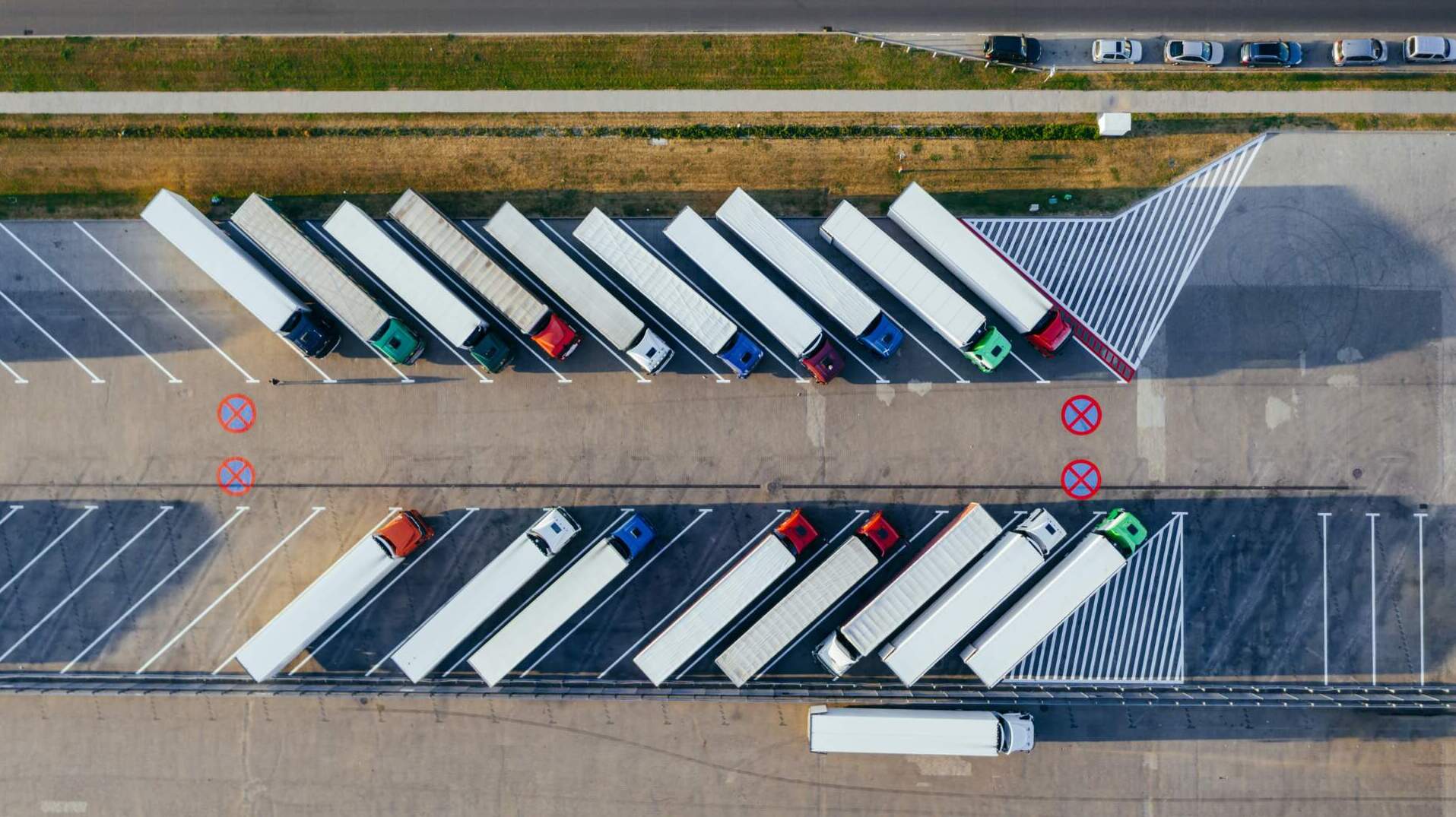 Port of Vancouver’s old truck ban delayed while national cross-border trucker vaccine mandate takes effect; beleaguered supply chain braces.