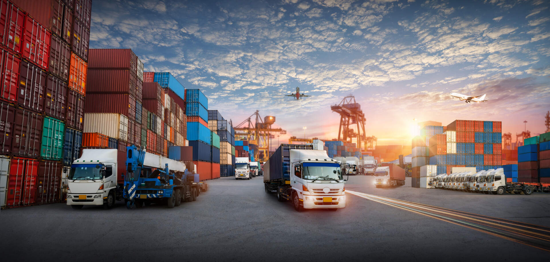Canada’s merchandise trade goes from deficit to surplus as exports outpace imports. Breakdown and industry analysis.